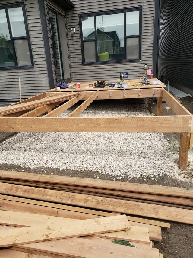 Fence building and small landscaping62863717403010123