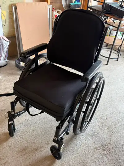 I have various medical equipment for sale All have only been used for the last 2 years. Wheelchair $...