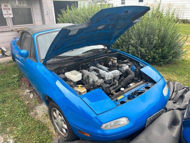 1990 Mazda MX-5 Miata in Cars & Trucks in Windsor Region - Image 2