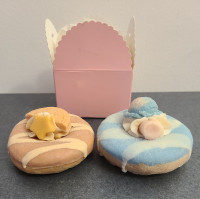 NEW - Package of 2 Scented Doughnut Soaps - body wash bathwares