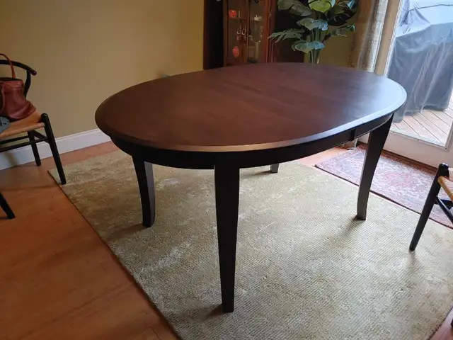 PRICE DROP  CANADIAN MADE SOLID MAPLE DINING TABLE in Dining Tables & Sets in Kingston - Image 2