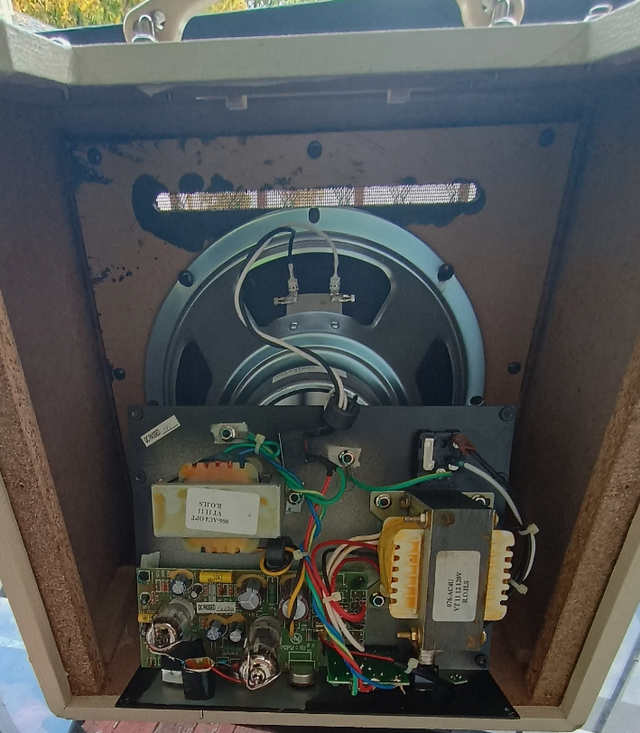 Vox ac4tv in Amps & Pedals in Laval / North Shore - Image 9