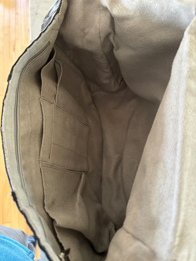 Namaste Messenger Bag,  Great Tote for Diaper Bag, or Knitting  in Hobbies & Crafts in Calgary - Image 3