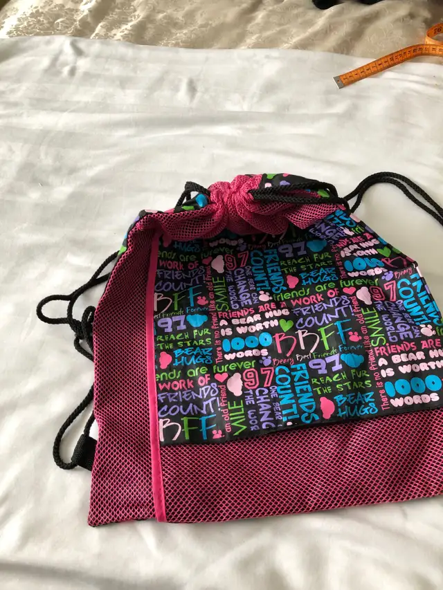 Build-a-Bear Workshop Rainproof Tote Backpack64520055782019122