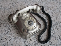 Pottery Barn Telephone in Brushed Nickel