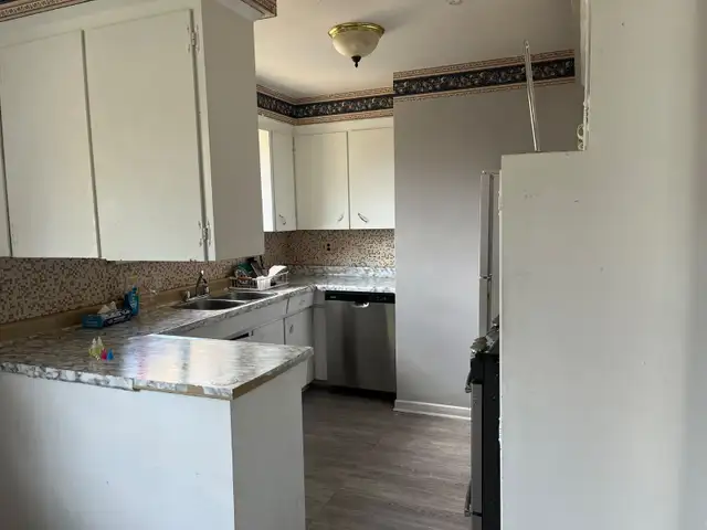 3 Beds 1 Bath Main Floor unit $2500/- available from November in Long Term Rentals in City of Toronto - Image 7