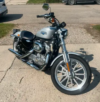 Sellin my 2010 Harley Davidson 883 low Excellent shape Always stored inside 10200km Bike comes with...