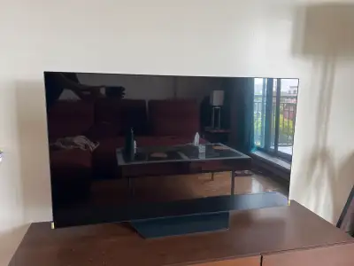 LG OLED TV - Still in Warranty - Thinner than iPhone - Like New (the front screen protector is still...