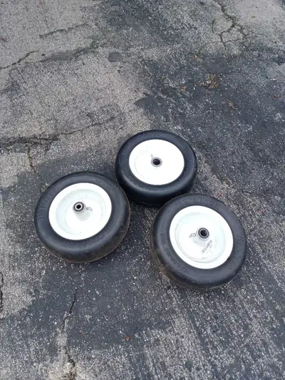 Marathon zero-turn tires x3, View more