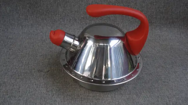 IKEA turtle kettle in Arts & Collectibles in Charlottetown - Image 2