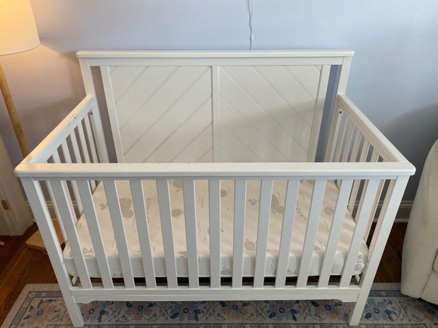 Crib & Mattress in Cribs in Dartmouth