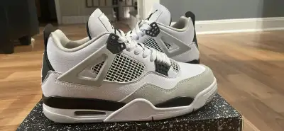 Jordan 4 Military Black, View more