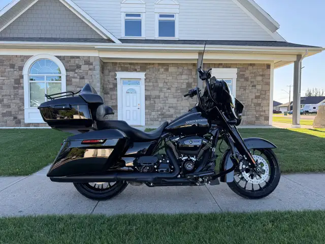 2019 Harley Streetglide Special in Touring in Lethbridge - Image 6
