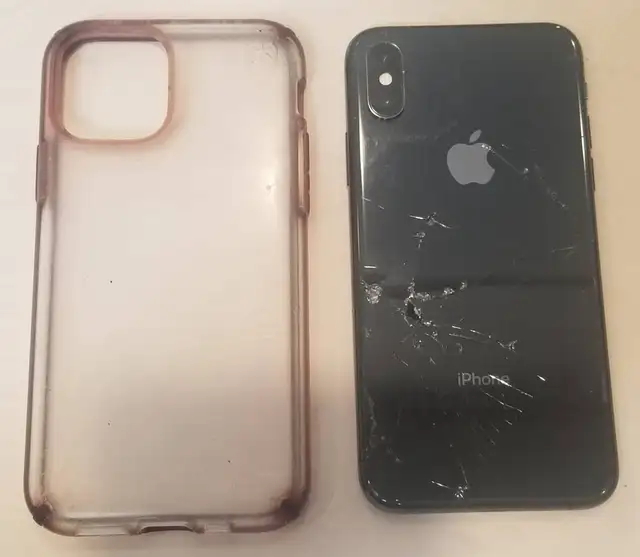 Apple iPhone X – 64GB – Locked – For Repair / Parts in Cell Phones in Delta/Surrey/Langley - Image 7