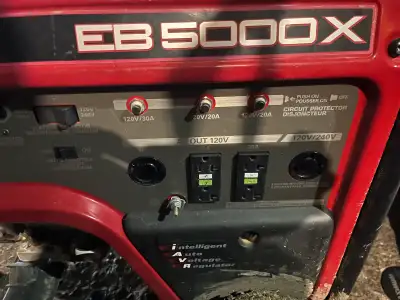 Key Specifications: AC Output: 120/240V, 5000W max (41.7/20.8A) / 4500W rated (37.5/18.8A). iAVR Out...