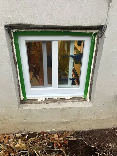 Céramique,tireur de joint,plomberie cup ou pex ,rénovation tout genre plancher comptoir et peinture...