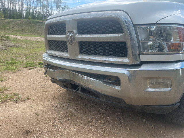 2013 6.7L 3500 Dodge Ram Diesel MegaCab ShortBox in Cars & Trucks in Grande Prairie - Image 2