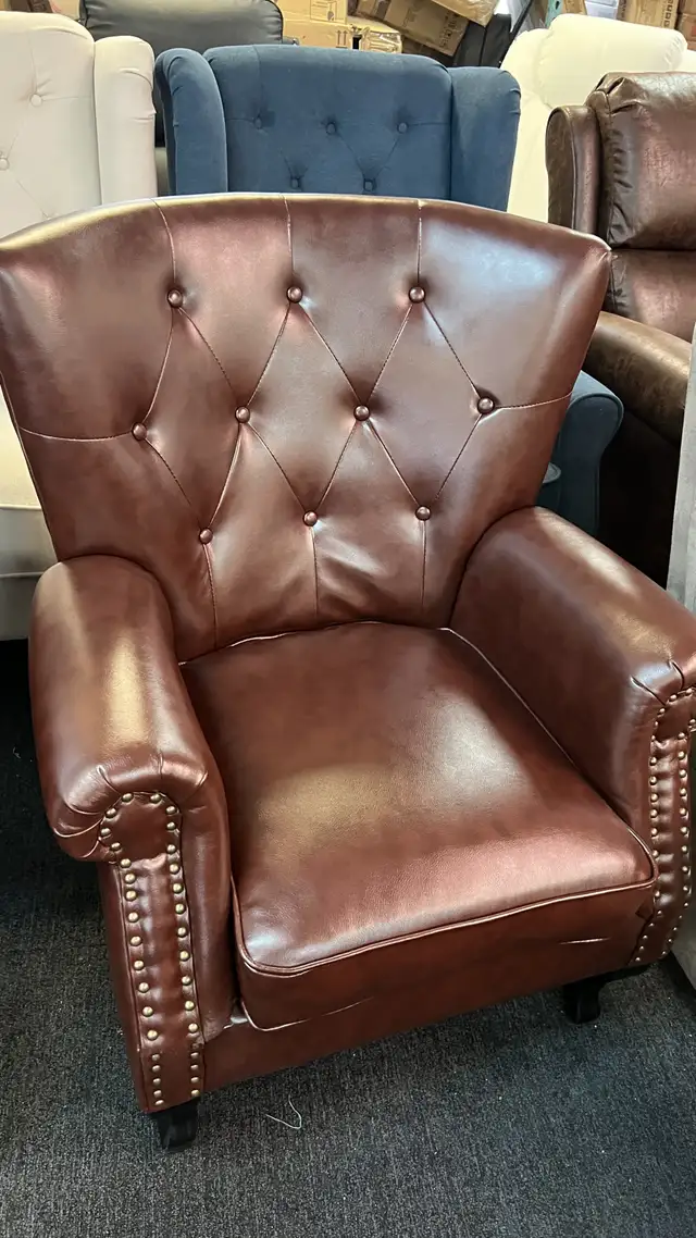 Mid-Century Modern Accent Chair, PU Leather Living Room in Chairs & Recliners in Markham / York Region - Image 3