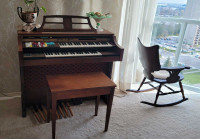 FREE...Electric organ. Piano chair. Works.