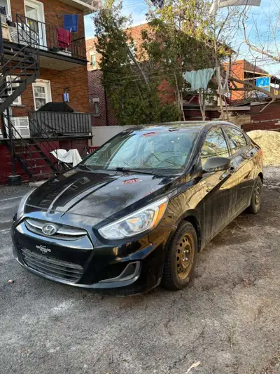 Hyundai Accent 2017 voiture économique et fiable. L'entretien n'est pas dispendieux. Parfaite pour c...