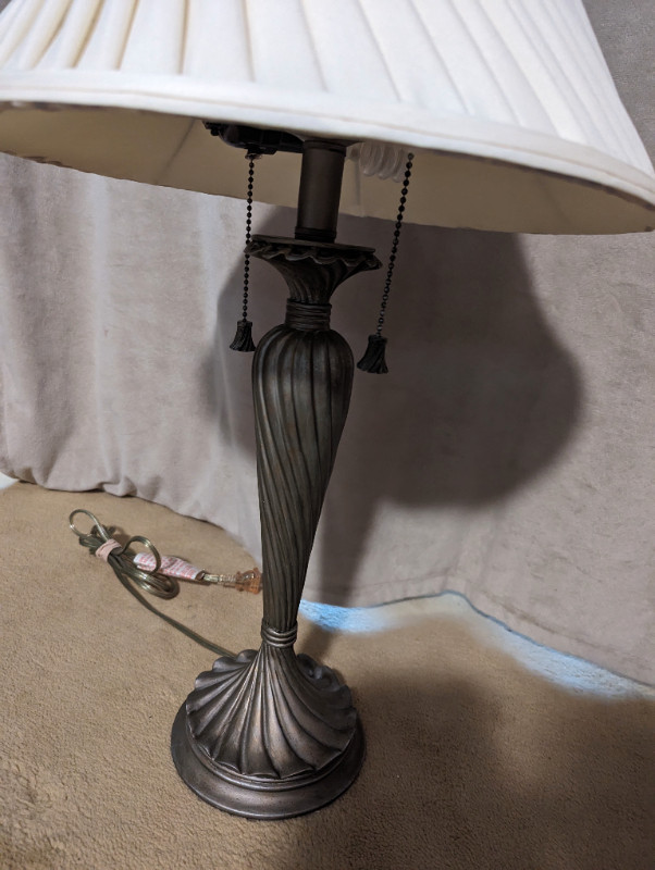 Decorative Lamp Set in Indoor Lighting & Fans in Oshawa / Durham Region - Image 3