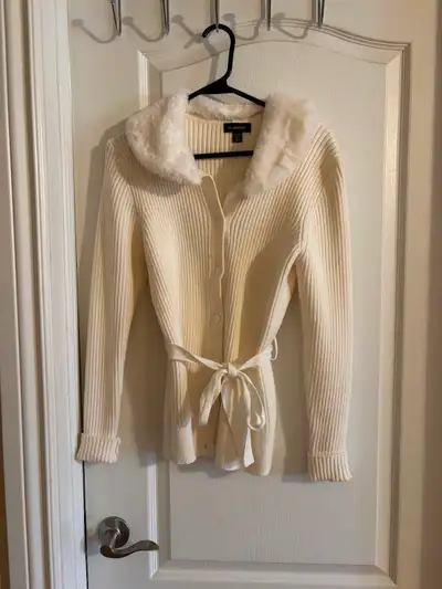 Winter cardigan, View more