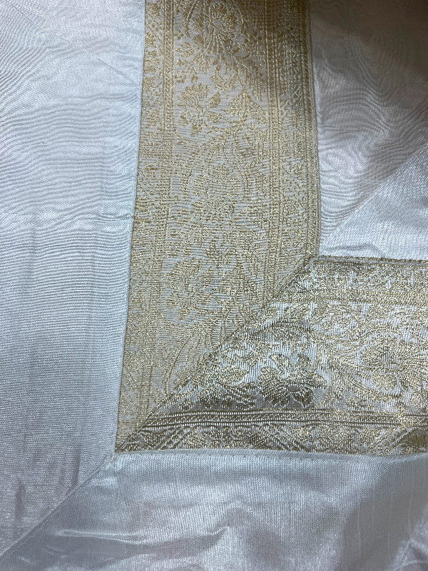 Brand New offwhite and gold Bed Cover made from silk from India in Bedding in Winnipeg