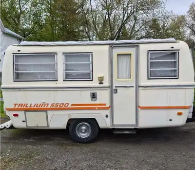 1981 Trillium Travel Trailer , View more