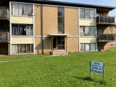 One Bedroom Apartment Lawrence /Don Mills $1650
