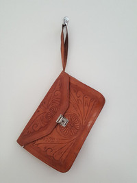 Vintage leather purse / wallet