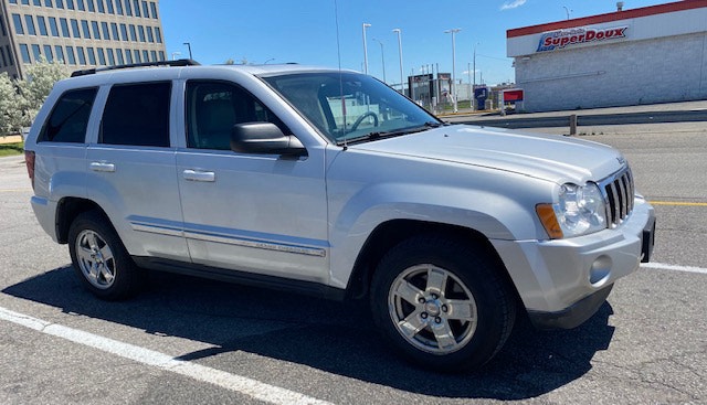 Jeep Grand Cherokee 2005 4WD Limited 5.7L 8 cyl — photo 4