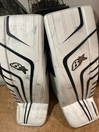 Brian’s Optik 9.0 Goalie Intermediate pads -32+1., View more