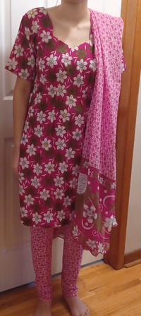 Woman’s Casual Punjabi Suit (Kurta Pajama)Contrasting Pattern