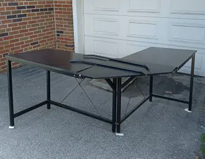L-Shaped Desk, Corner Desk, in black with steels.legs, View more
