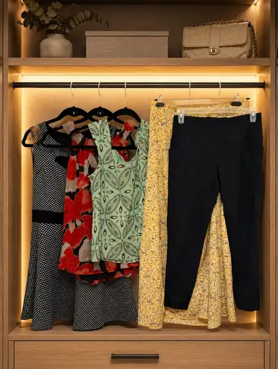 Women’s Clothing Bundle – Dresses, Skirt, Athletic Leggings, View more
