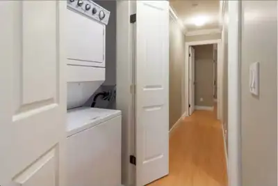 2 bedroom suite + bath + laundry: Vancouver, Marpole, Langara