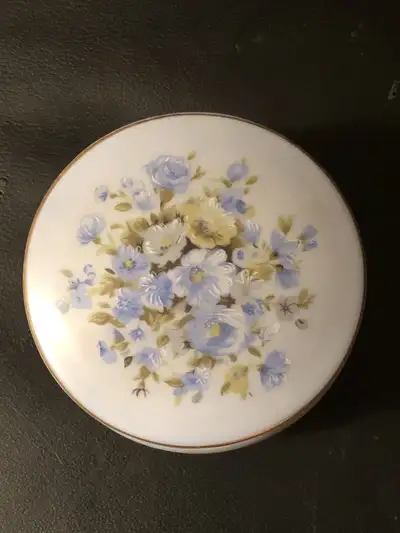 Vintage Sears Warner Int.  ceramic vanity dresser powder jar , View more