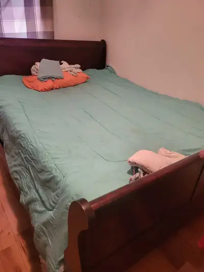 Chambre a louer meubles très propre,lieu tranquille. ,proche hôpital et dépanneurs, wi-fi disponible