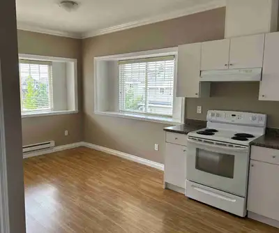 One Bedroom & One Livingroom Coach Suite for Rent
