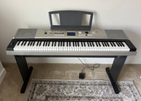Yamaha digital piano model DGX-530