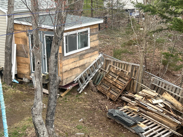 Free pallets and kindling in Free Stuff in Dartmouth - Image 2