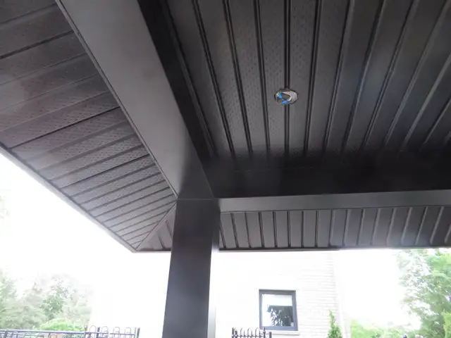 WINDOW,DOOR CAPPING,FLASHINGS,WINDOW INSTALLS, SOFFIT, FASCIA in Windows & Doors in Ottawa - Image 5