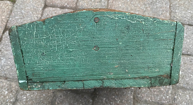 Antique Wooden tool caddy box tote primitive in Arts & Collectibles in St. Catharines - Image 4