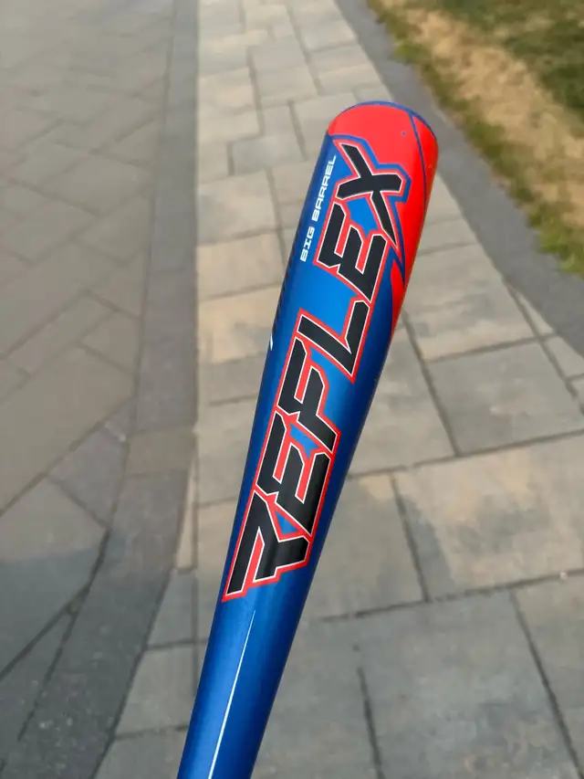 baseball bat in Baseball & Softball in Ottawa - Image 2