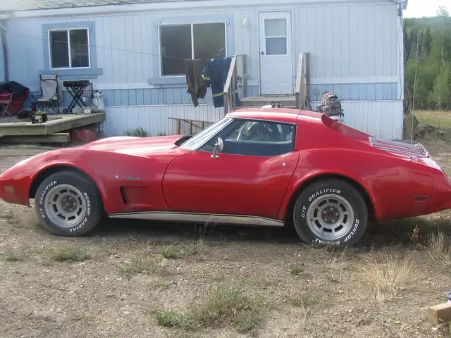 75 corvette stingray in Classic Cars in Kamloops - Image 5