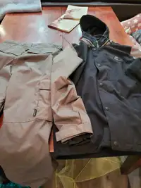 DC snowboarding jacket and pants