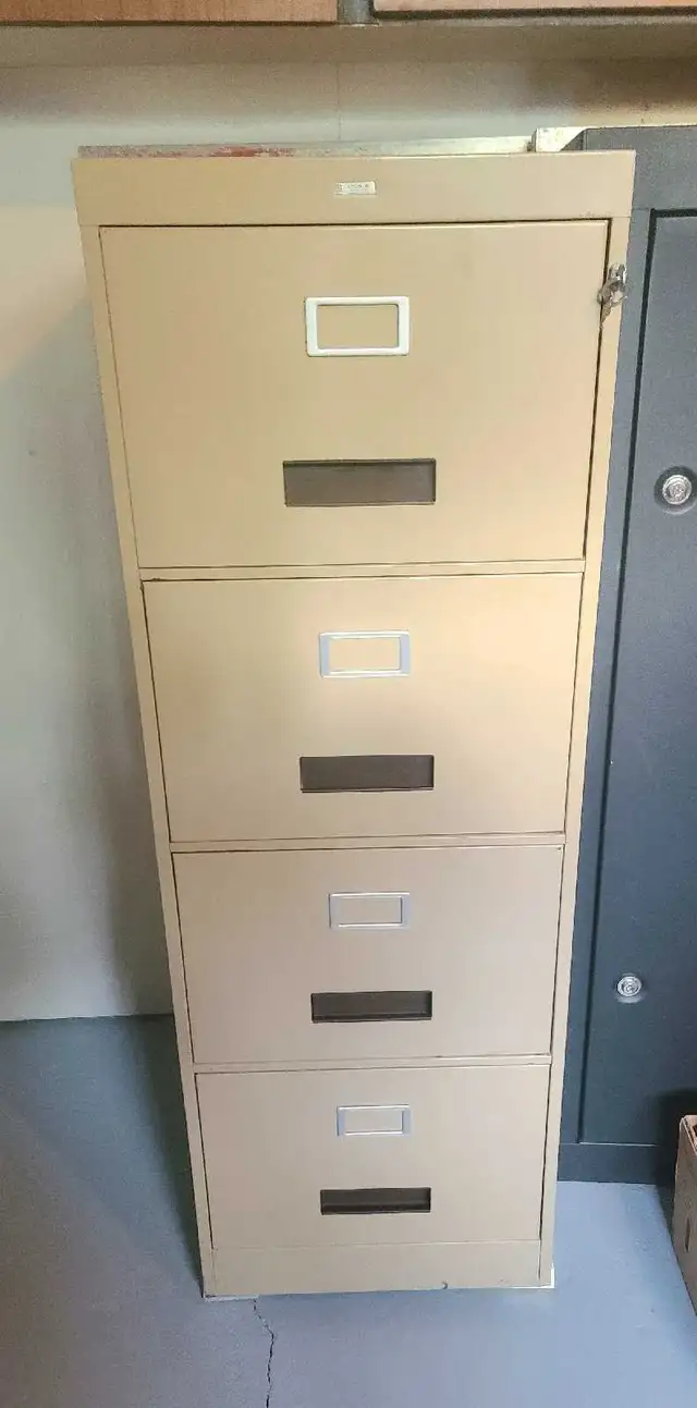 4 Drawer Filing Cabinet 