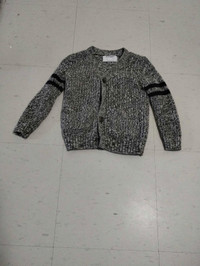 4th gray sweater 