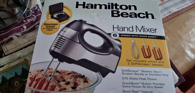 Hamilton Beach Hand Mixer with Snap-On Case, Black &Silver color dans Autre  à Région de Mississauga/Peel