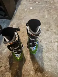 9.5 ski boots